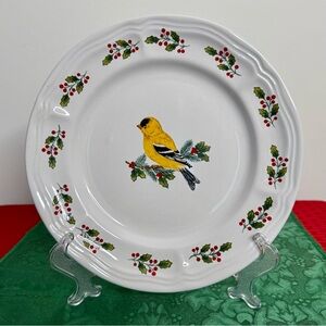Vintage Goldfinch & Holly Berry 8” Plate